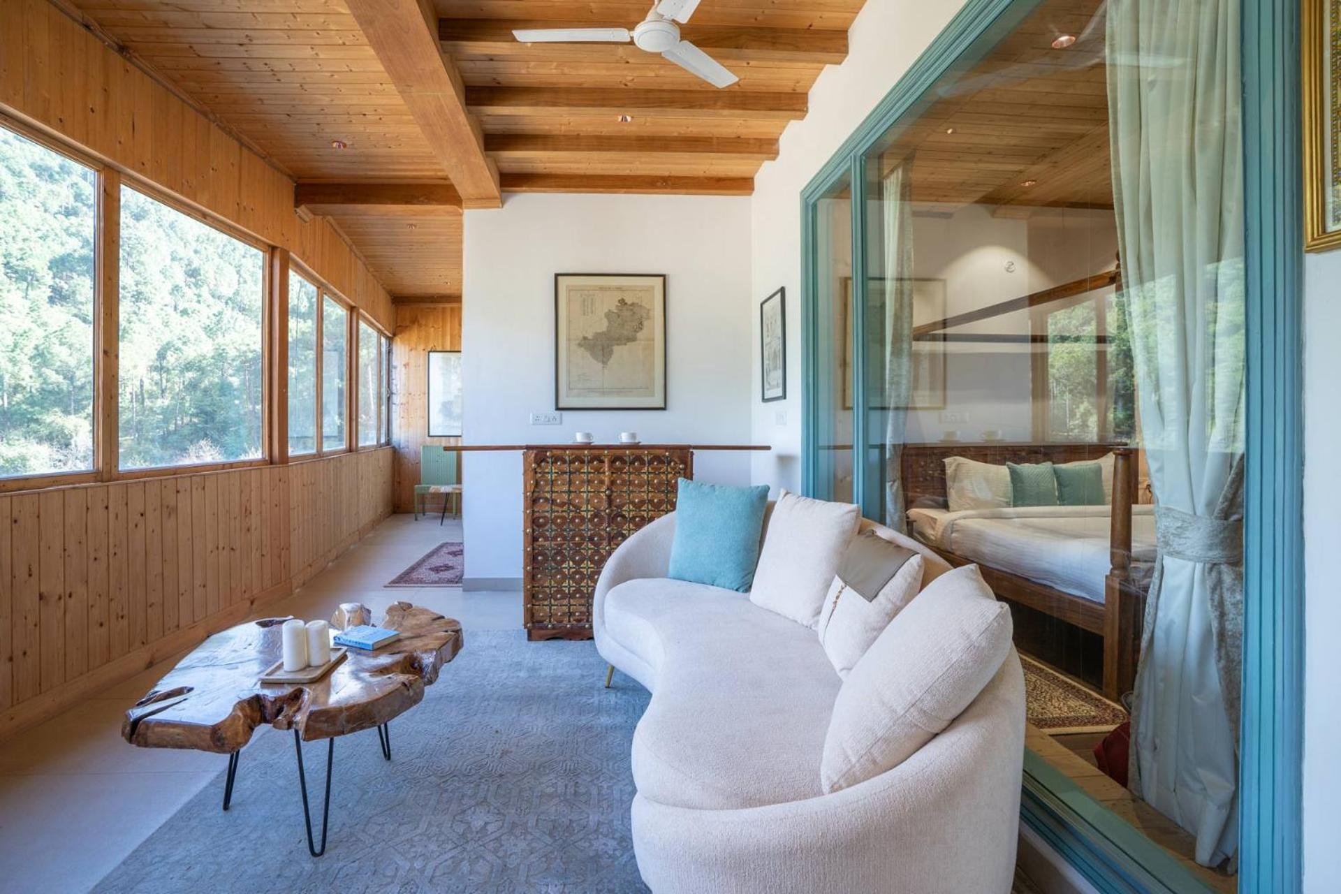Stayvista At Aykon Estate - Modern Interiors, Views Касаулі Номер фото
